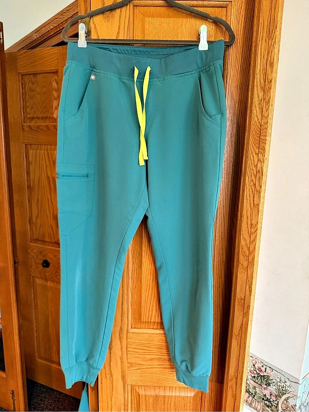 FIGS Zamora Technical Collection Jogger Pants  Medium